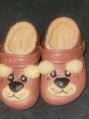 CROCS Brown Teddy Bear Plush Lined Clogs